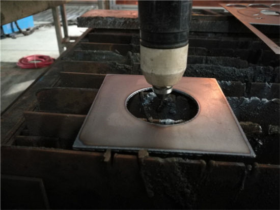 CNC במפעל אספקת פלזמה ו להבה שולחן מכונת חיתוך לוח מתכת